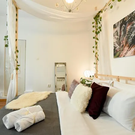 Apartamento Timeless Elegance & Modern Comfort- Premium In The Heart Of The