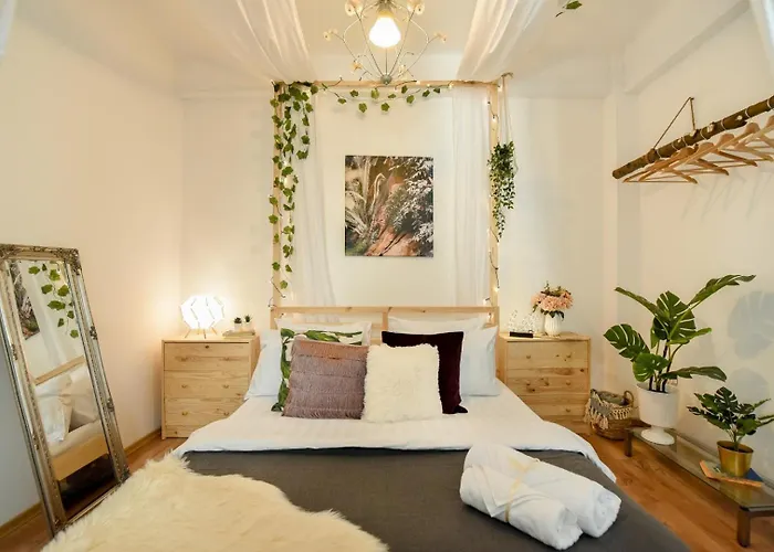 Timeless Elegance & Modern Comfort- Premium In The Heart Of The Bukurešť