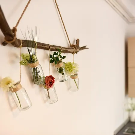 Timeless Elegance & Modern Comfort- Premium In The Heart Of The Lägenhet